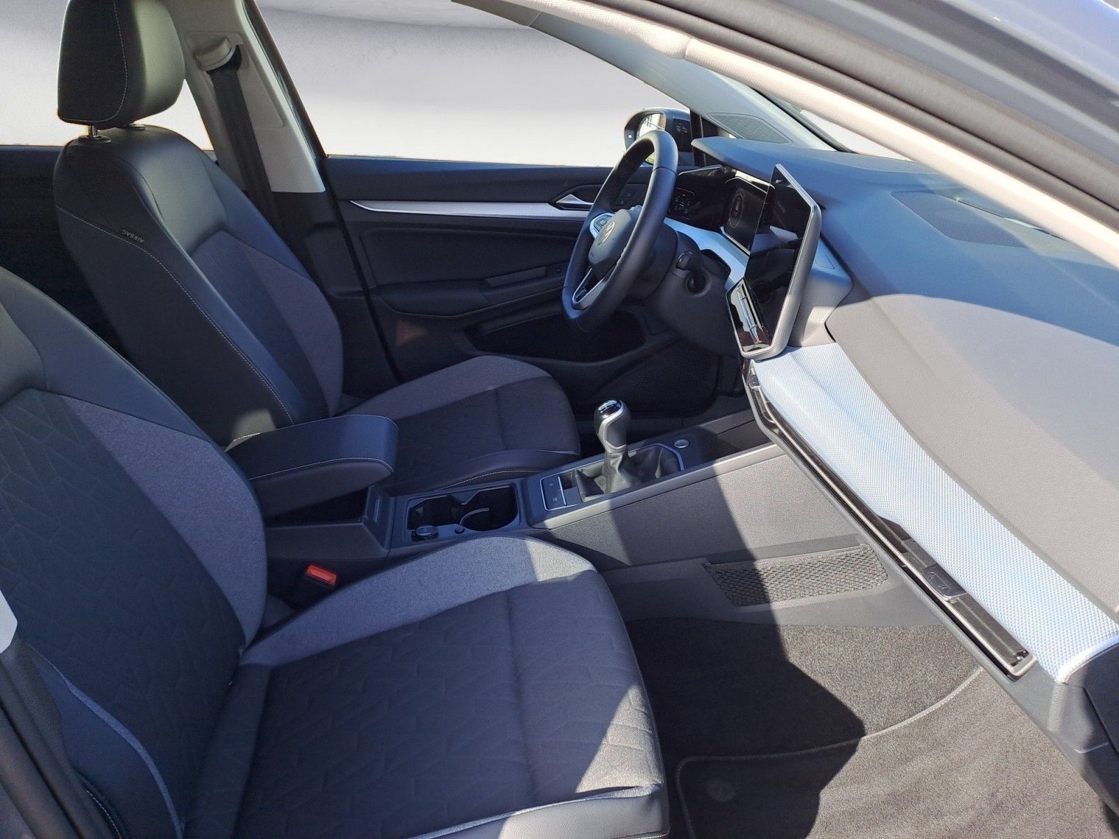 Volkswagen Golf - Bild 9