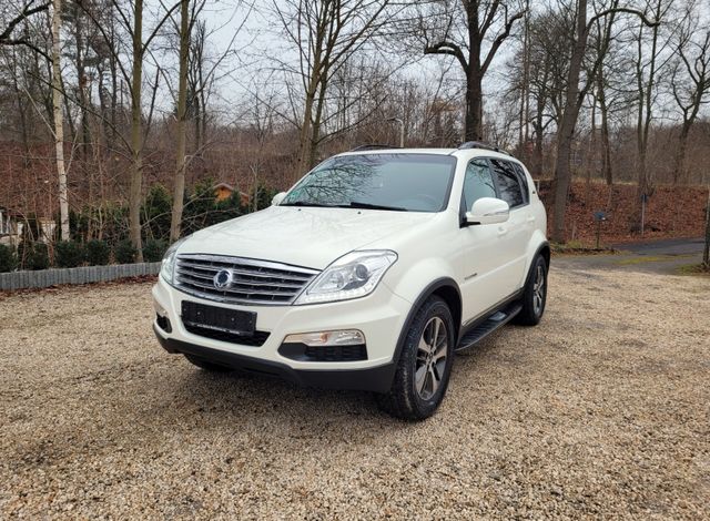 Ssangyong Rexton W Executive 4WD*Motor dreht*SZH*7-Sitze*