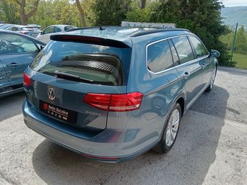 Volkswagen Passat Variant - 5