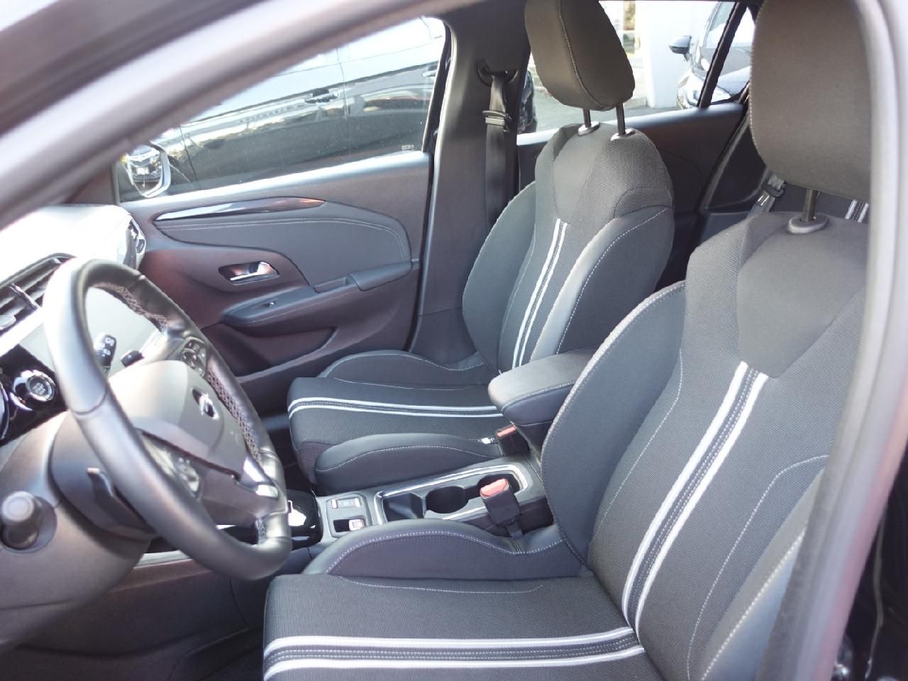 Fahrzeugabbildung Opel Corsa F 1,2 GS Automatik