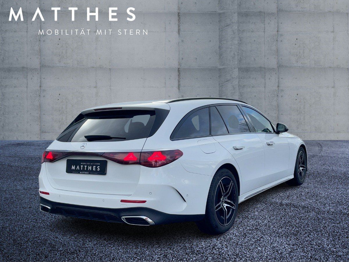 Fahrzeugabbildung Mercedes-Benz E 220 d 4M T-Modell AMG/Night/Pano/Kamera/AHK