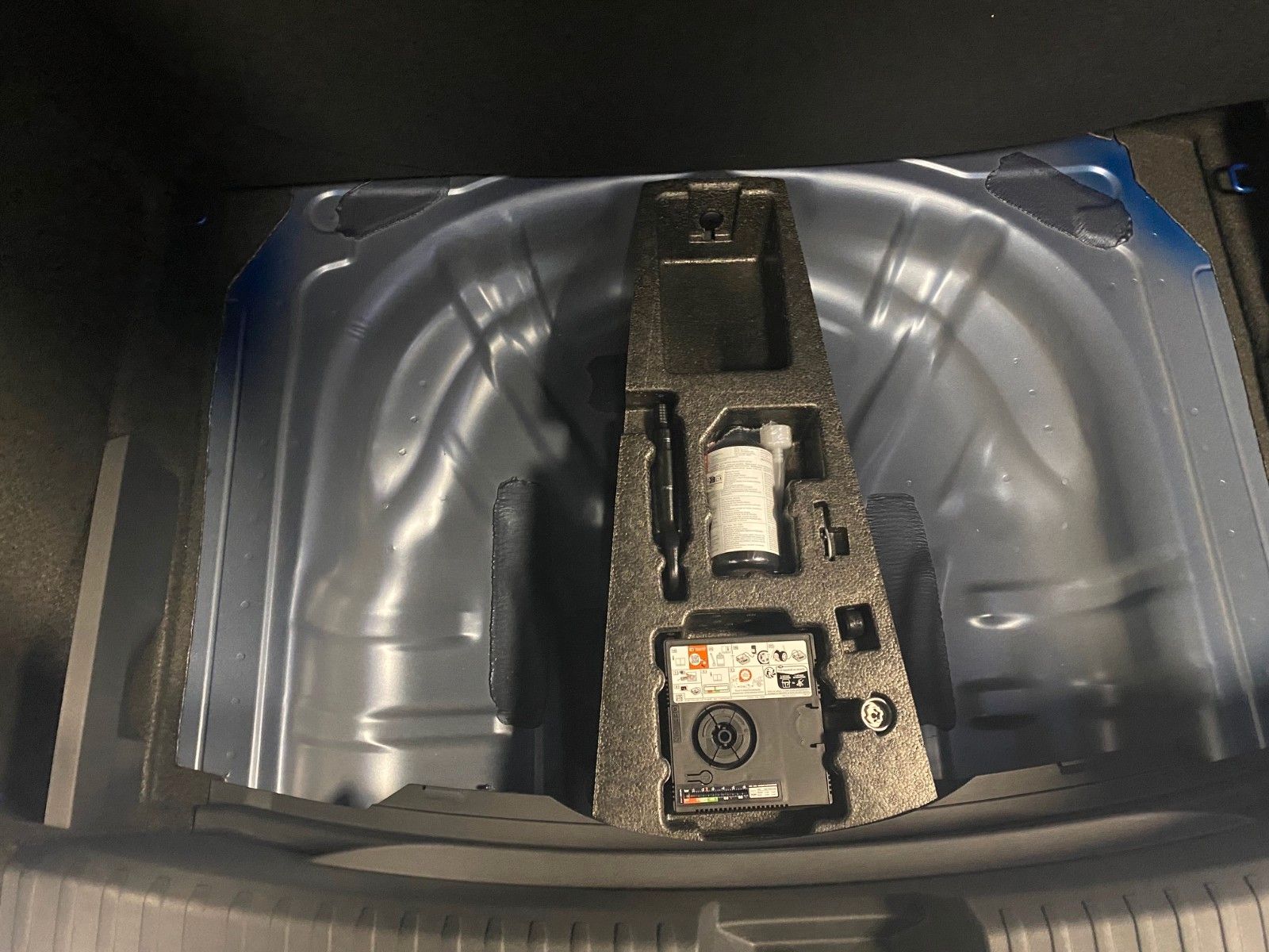 Fahrzeugabbildung SEAT Leon 1.5 TSI STYLE+R Kamera+ACC+3 Zonen KLIMA+BC