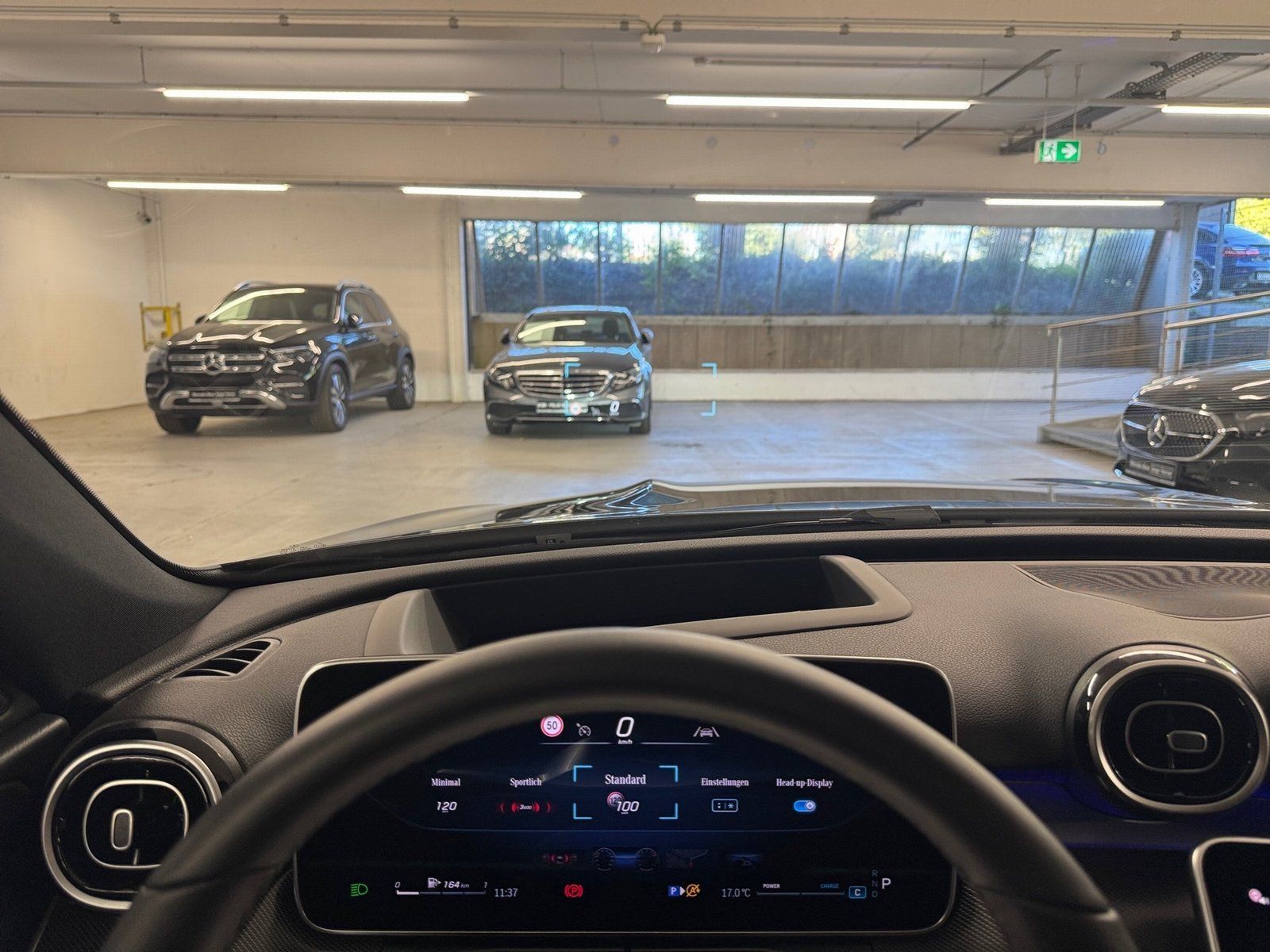 Fahrzeugabbildung Mercedes-Benz C 200 T Avantgarde*Standh*360*Digital*AHK*HeadUp
