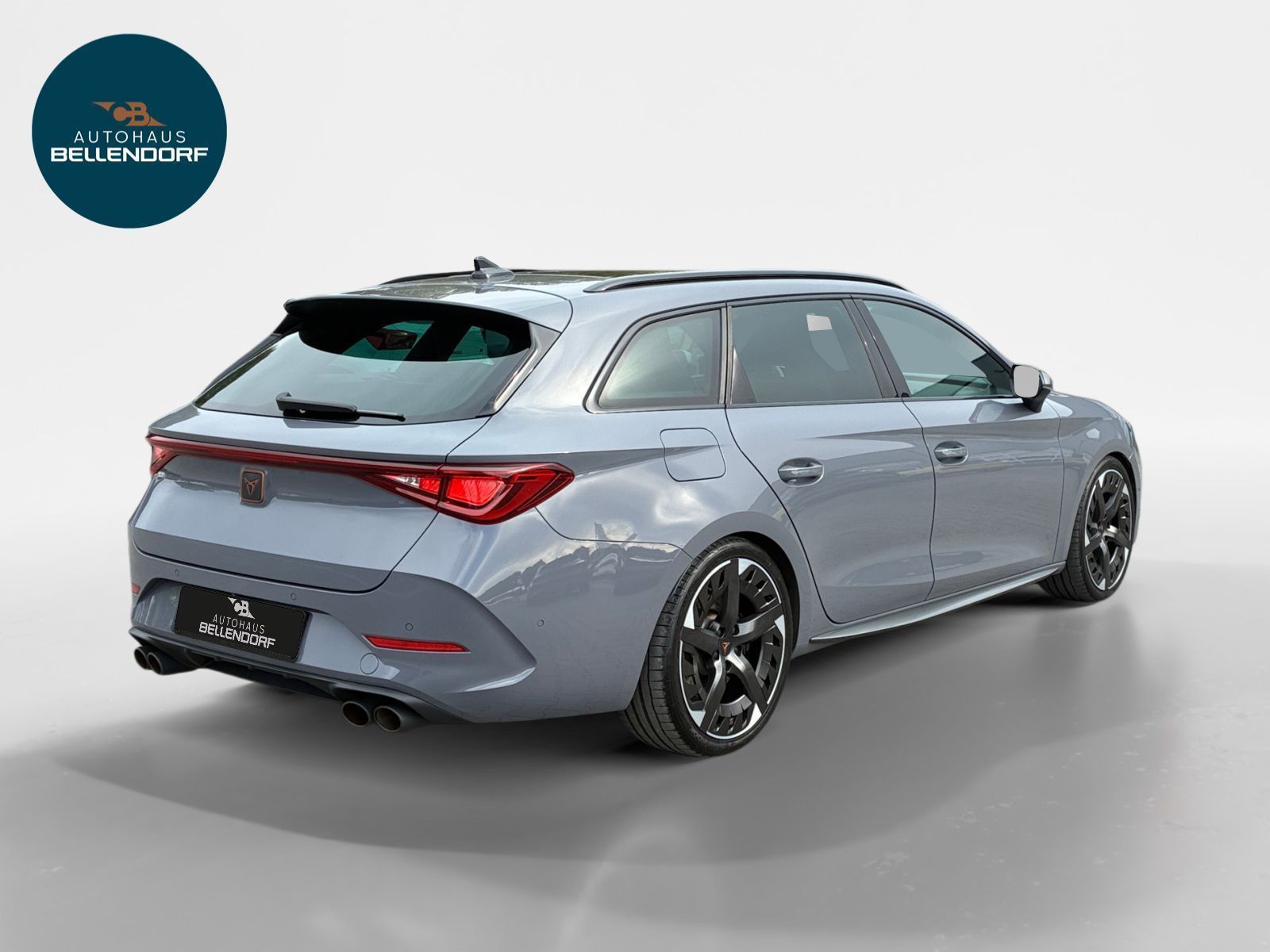 Cupra Leon Sportstourer 2.0 TSI DSG VZ 4Drive Navi Pan foto 5