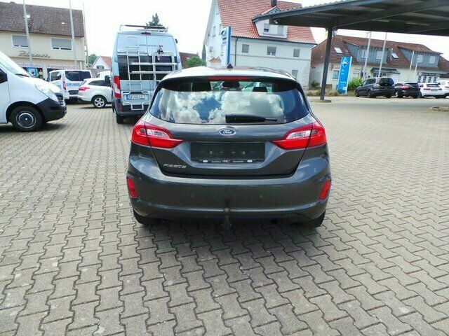 FORD Fiesta Cool & Connect – Bild 4