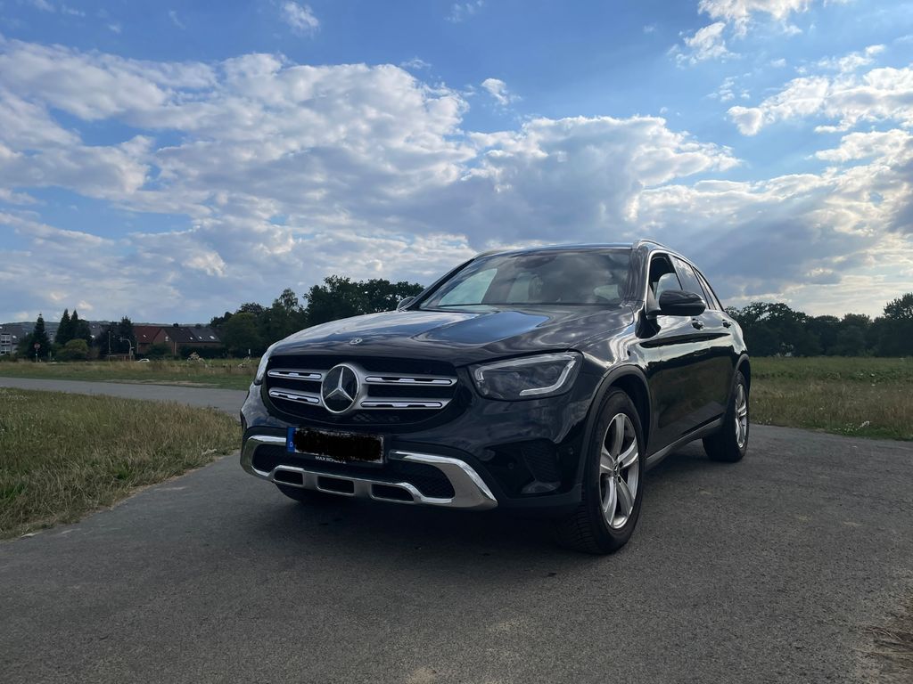 Image of Mercedes-Benz GLC 200