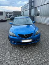 Mazda 3 Baujahr 2005 TÜV 2027/07 - Mazda 2 in Freiburg