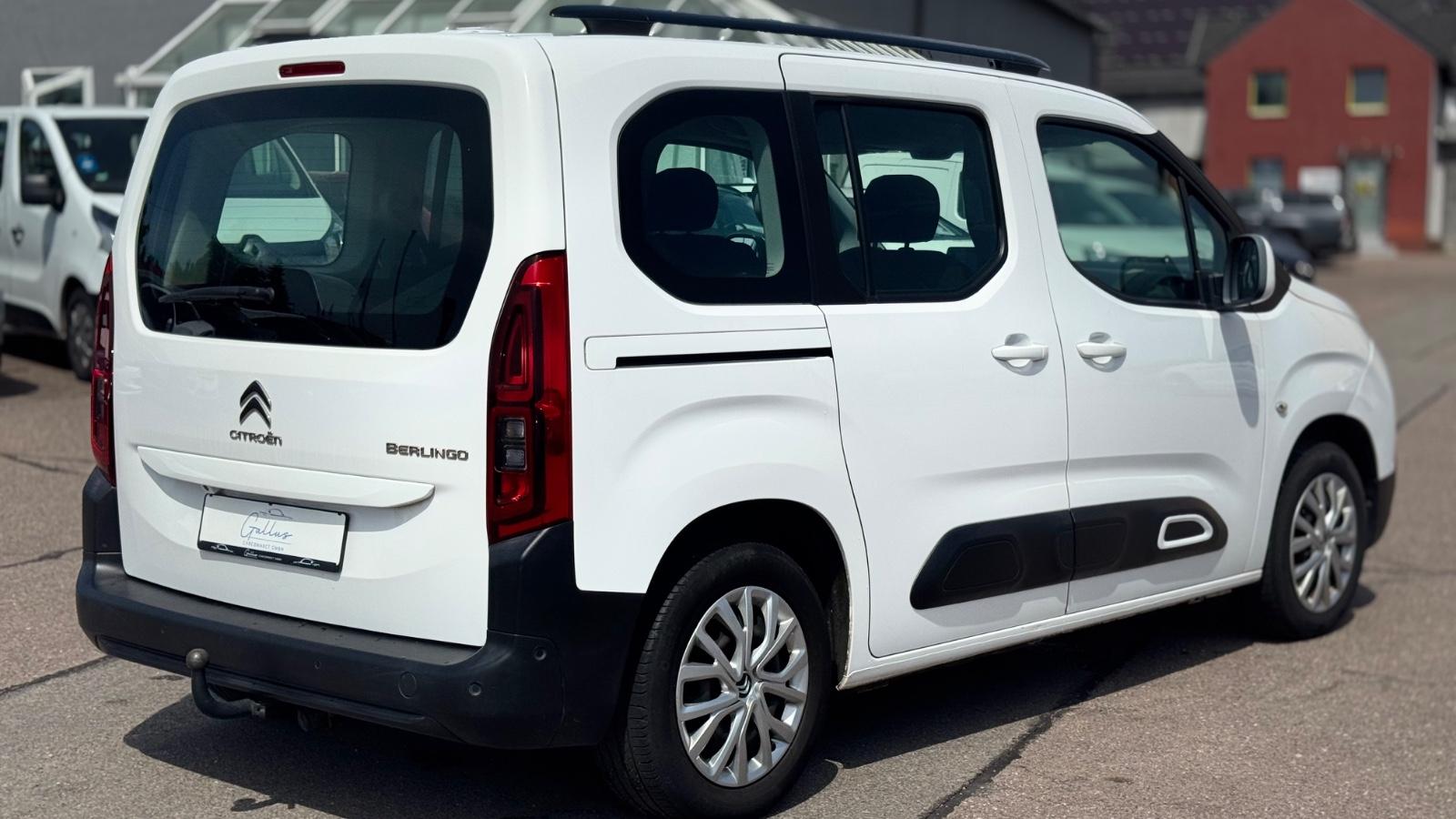 Citroën Berlingo Feel M *NAVI*SHZ*AHK*8-FACH*
