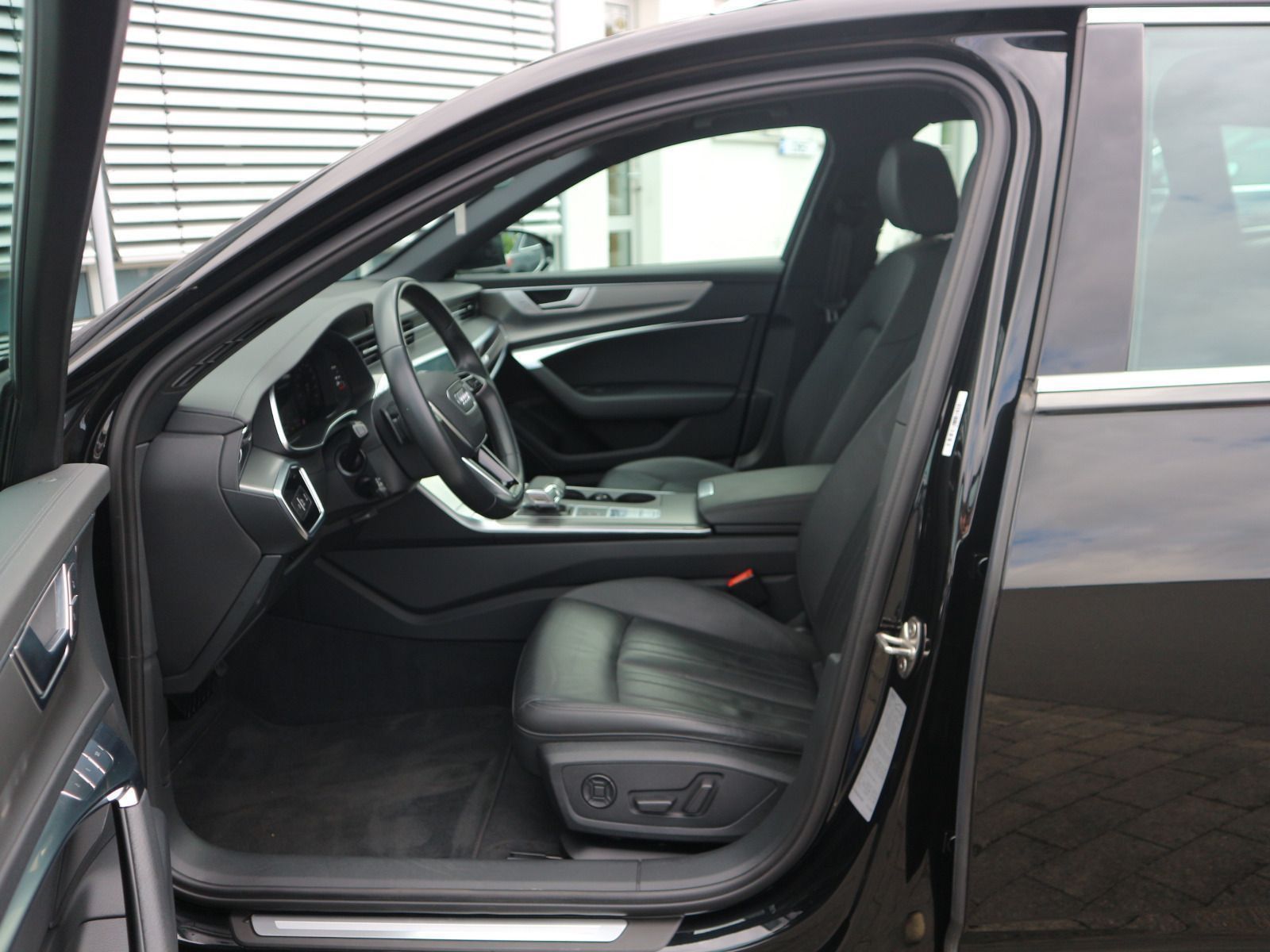 Audi A6 - Bild 10