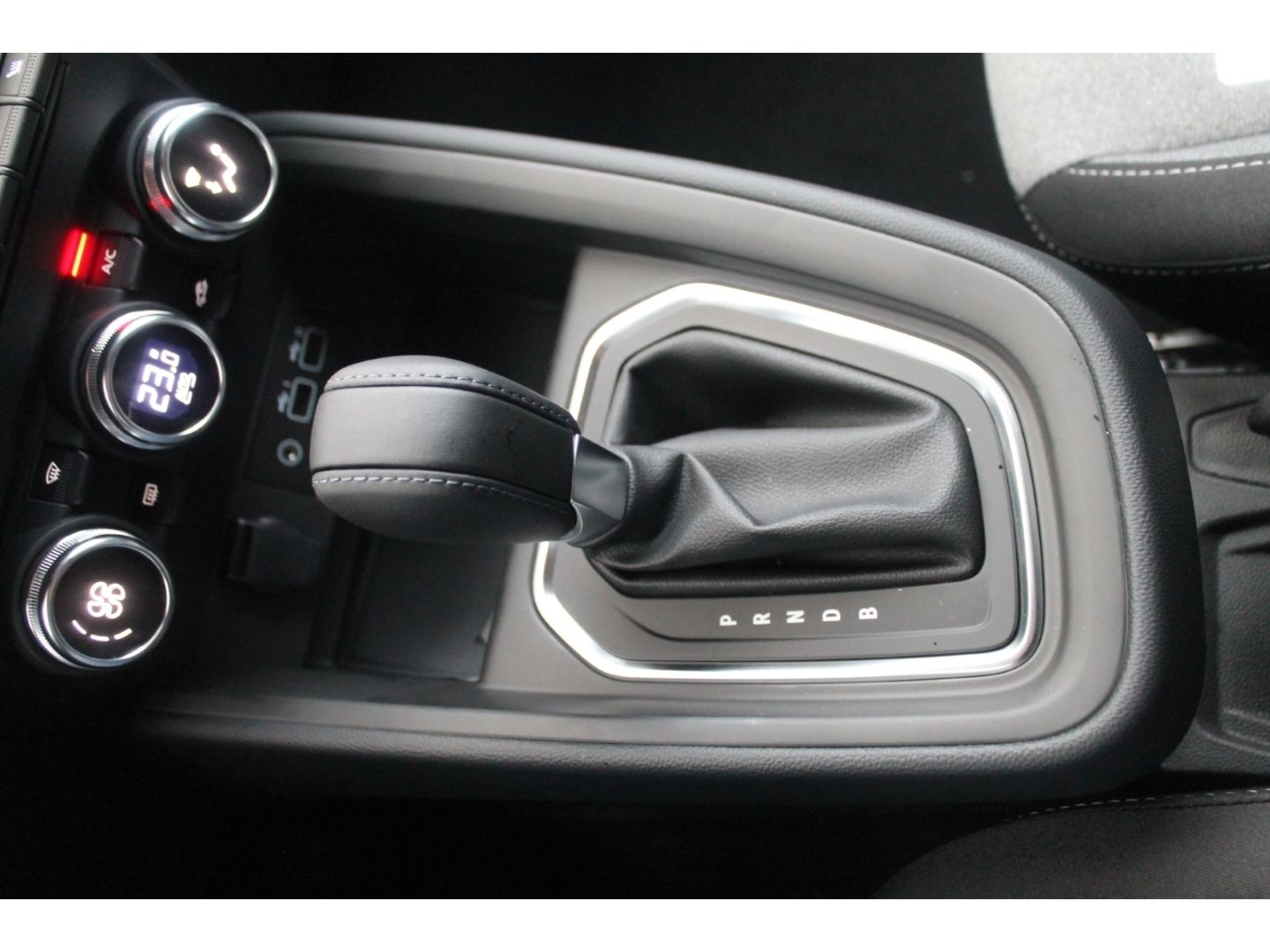 Mitsubishi Colt - Bild 19