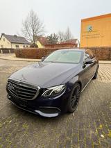 Mercedes-Benz E 350 Burm,HeadUP,Wide,AHK,Memory,Standh,Keyless - Mercedes-Benz E 350 mit Benzin-Antrieb: Limousine