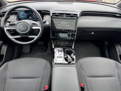 Fahrzeugabbildung Tucson Blackline Mild-Hybrid 2WD Pano+Winter Pak