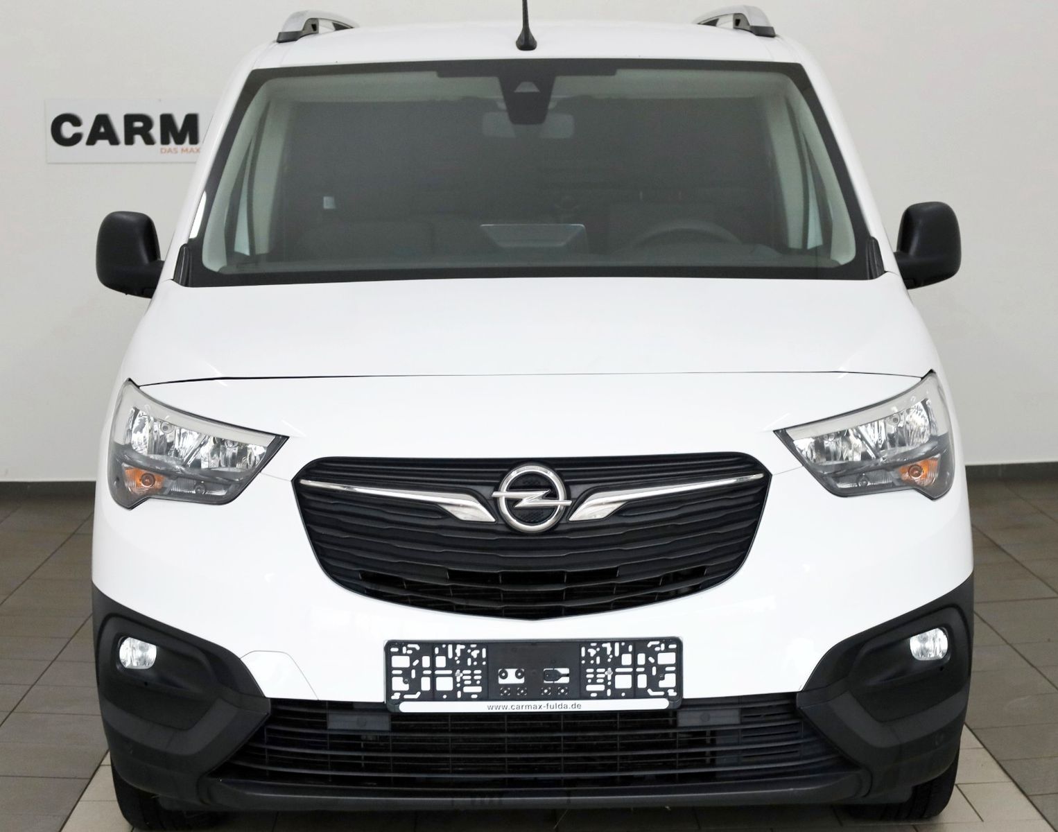 Fahrzeugabbildung Opel Combo Cargo Selection Navi,Kamera,Apple CarPlay