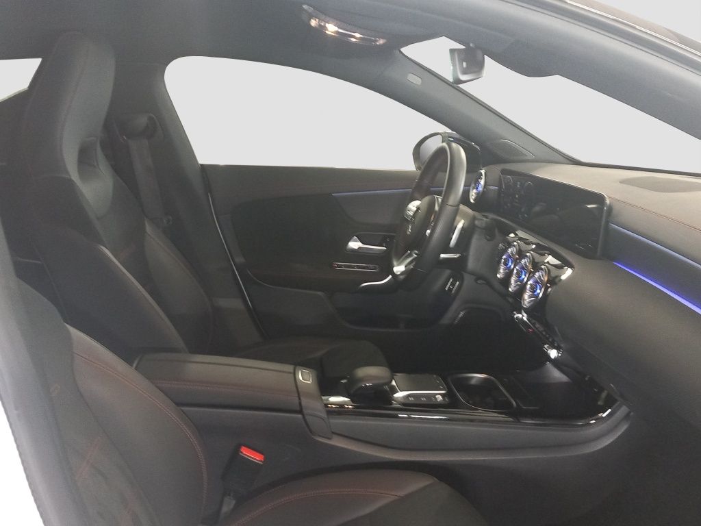Fahrzeugabbildung Mercedes-Benz CLA 250 e Shooting Brake AMGLine*Night Paket*AHK