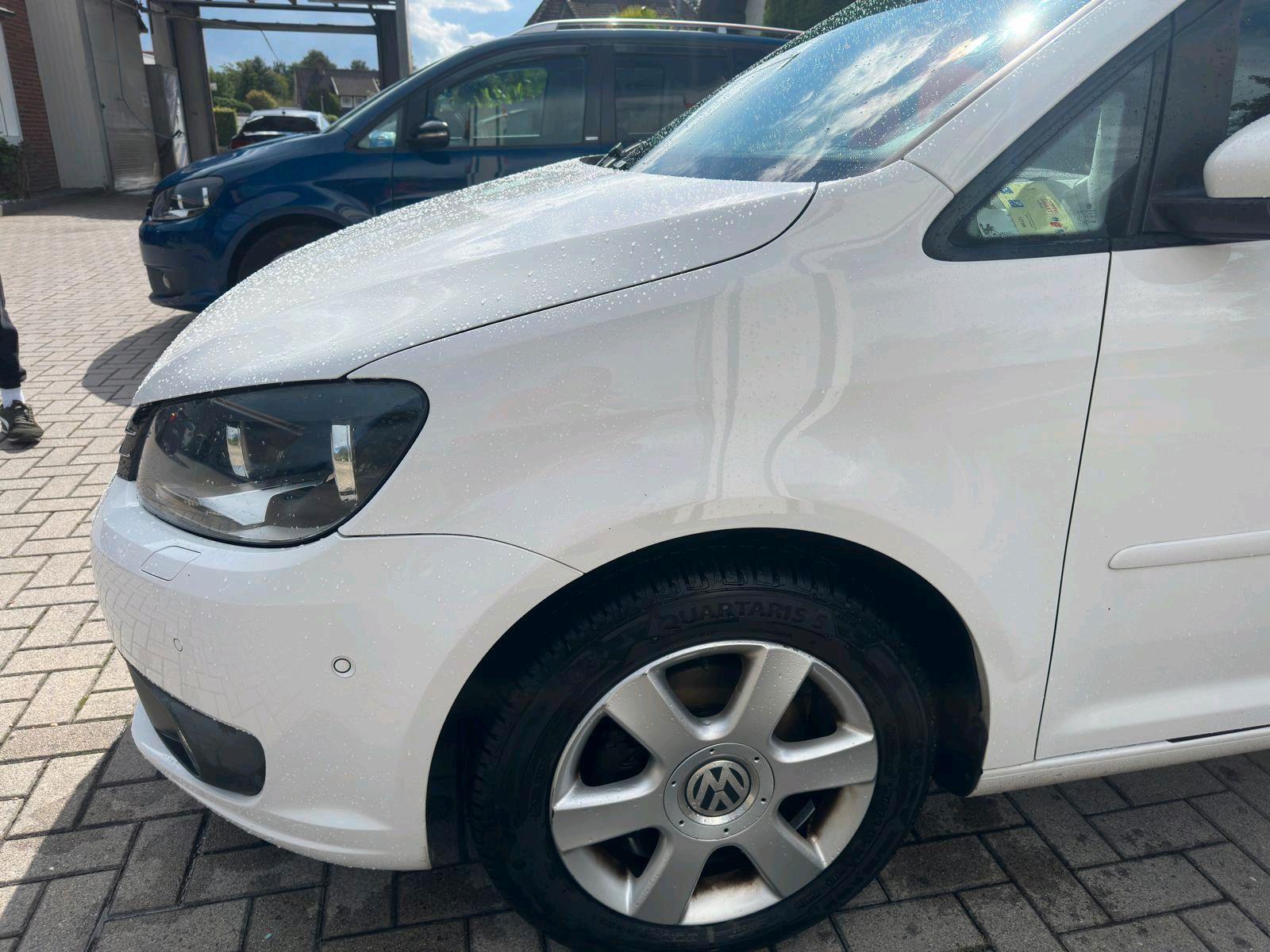 Volkswagen Touran 2013 — photo 7