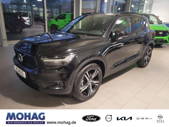 Volvo XC40 B4 AWD R Design H&K PilotAssist ILS Kamera