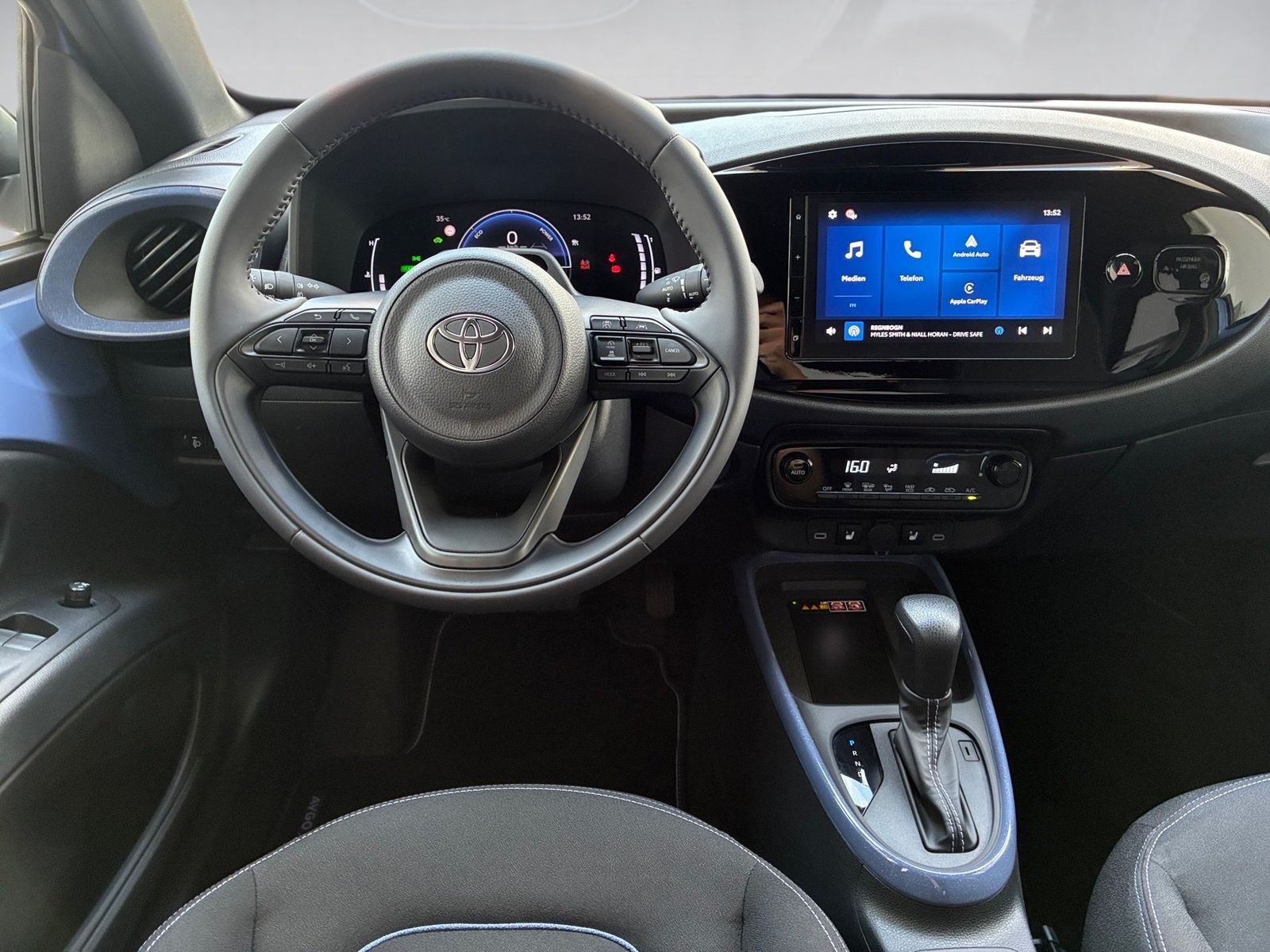 Fahrzeugabbildung Toyota Aygo X 1.5 Teamplayer NAVI LED KAMERA ACC