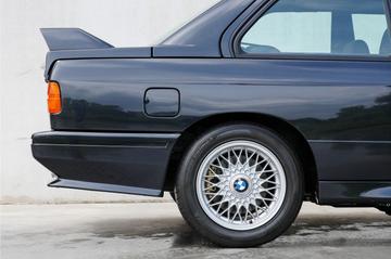 صورة 9 لـ 1986 BMW M3