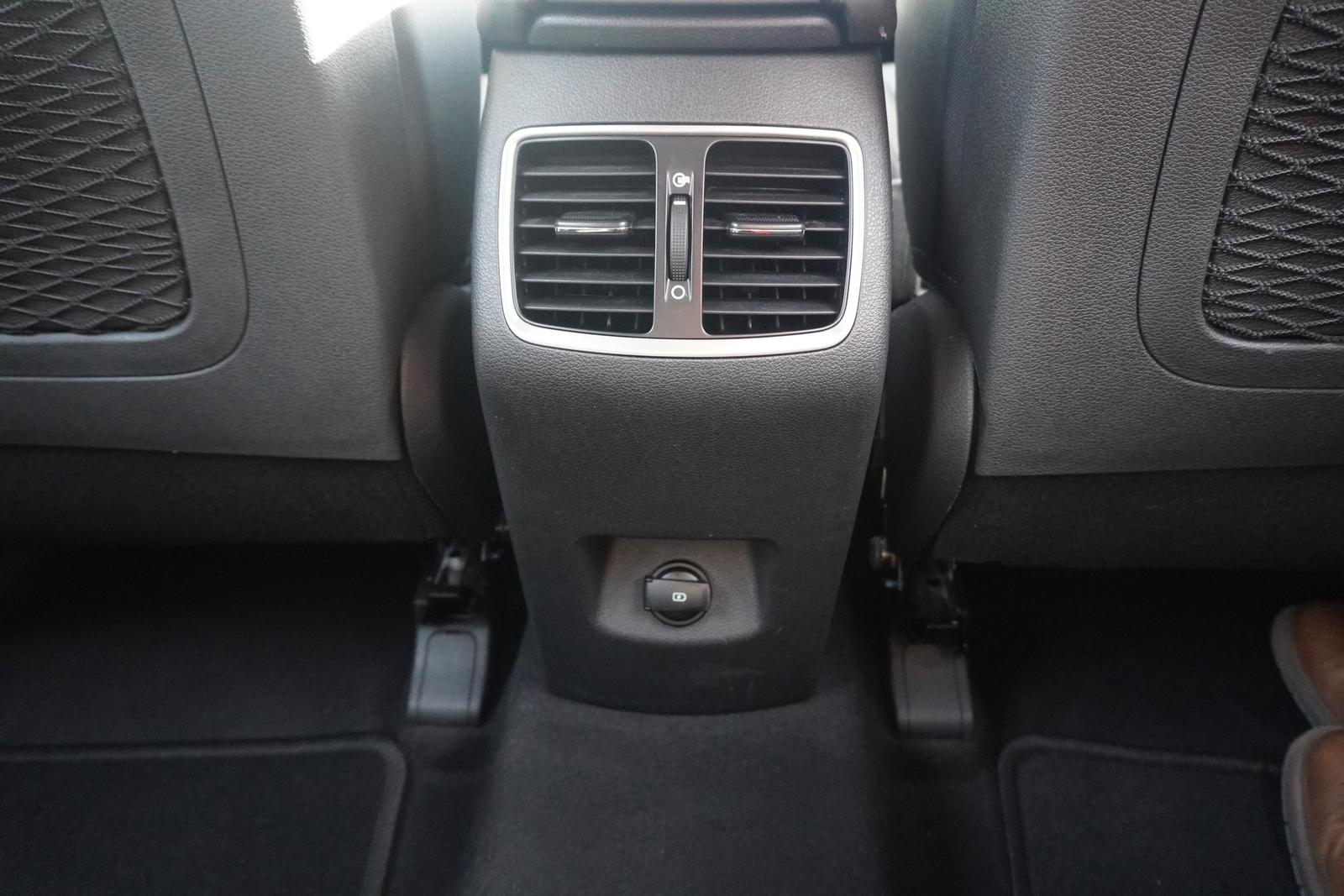 Hyundai Tucson 1.6 T-GDI Navi Kamera AHK DAB Sitzheizung