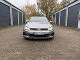 Volkswagen Golf DSG GTI Performance AHK & STHZG .... - Volkswagen Golf: Silber, GTI