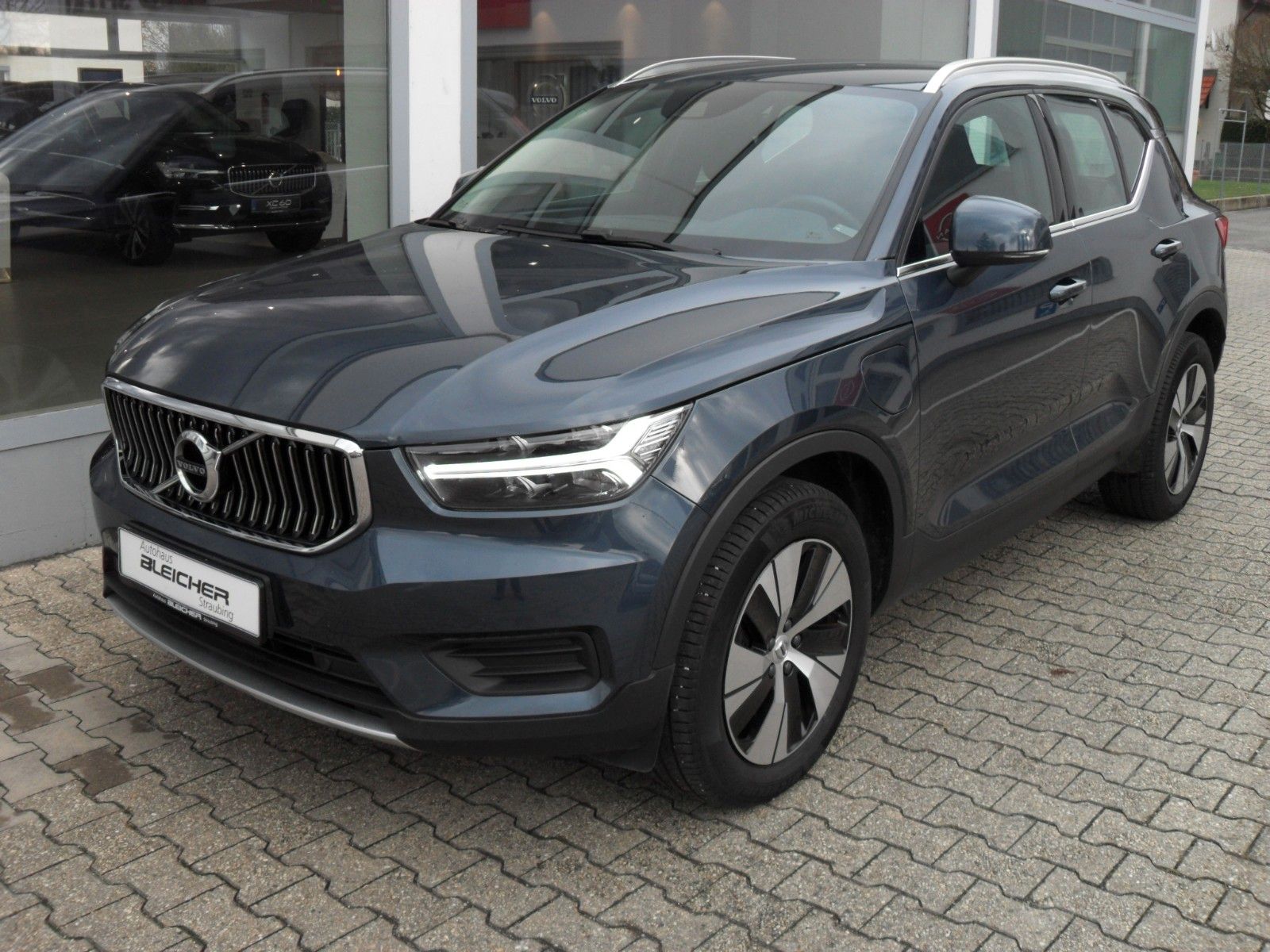 Fahrzeugabbildung Volvo XC40 T4 Inscription Expression 2WD