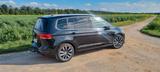 Volkswagen Touran 2.0 TDI 150PS R Line Bi LED Alcantara AHK - Volkswagen Touran mit Diesel-Antrieb: Kleinbus, R Line