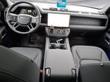 Land Rover Defender 110 D200 X-DYNAMIC SE PANODACH WINTERPA - Land Rover Defender: Se
