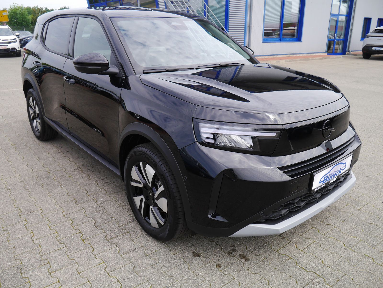 Opel Frontera 1,2 HYBRID "GS" Navi/LED/SHZ/Kamera