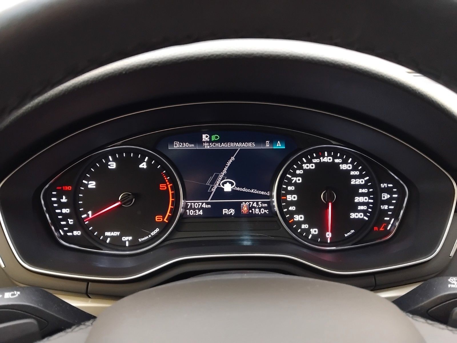 Audi A4 (05/2023, Diesel)