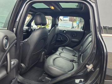 MINI Cooper Countryman - 11