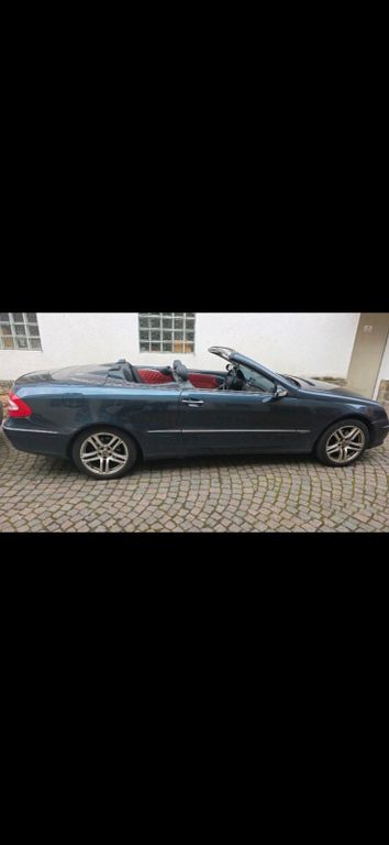 Image of Mercedes-Benz CLK 200