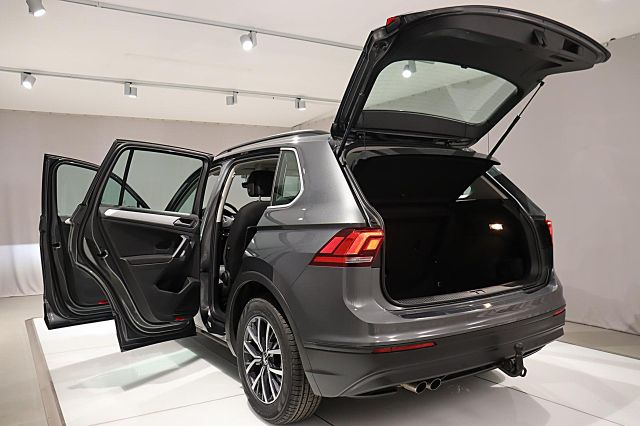 Tiguan 1.5 TSI Comfortline ACC LED AHK SHZ PDC