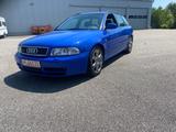 Audi S4 2.7 Avant - Audi S4 aus 1999