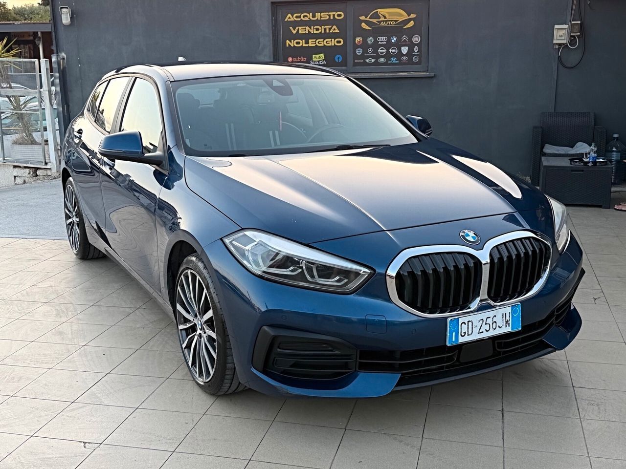 BMW Bmw 118 118d 5p. Msport Perfette Condizioni Gara imagem 2