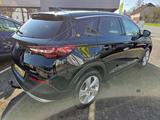 Opel Grandland (X) 1.6 Turbo 133kW Innovation Aut... - Opel Grandland (X) mit Benzin-Antrieb: Schwarz