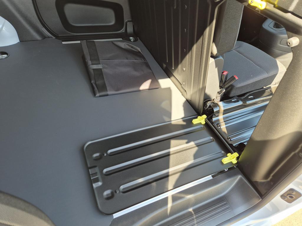 Peugeot Partner L1 Worksite Modu Touch Laderaumboden R-K