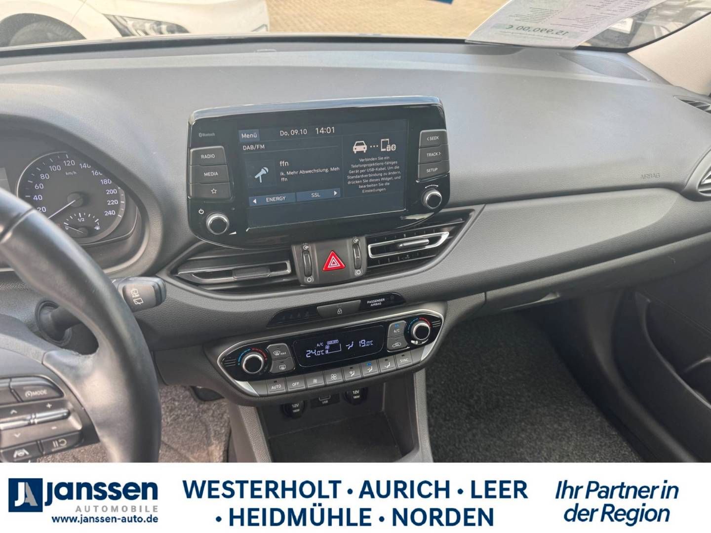 Fahrzeugabbildung Hyundai i30 Kombi Edition 30