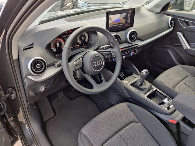 Q2 advanced 35 TFSI Matrix LED/ Komfort