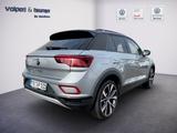 Volkswagen T-Roc Style 1,5 l TSI DSG*AHK*Navi*elektr.Heckkl - Volkswagen Gebrauchtwagen in Frankfurt
