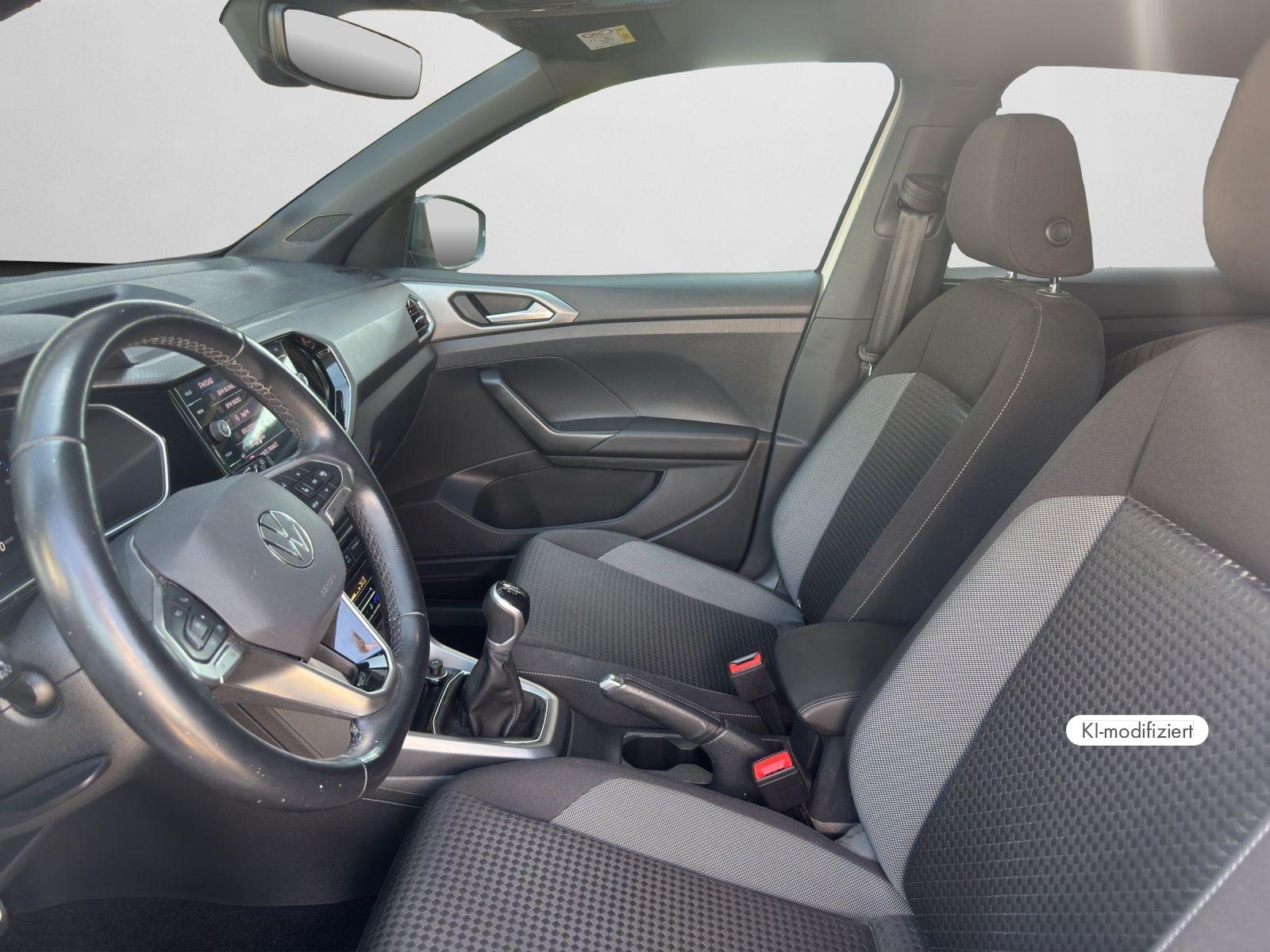 Volkswagen T-Cross ACTIVE 1.0 TSI NAVI IQ.DRIVE PDC SHZ ACC