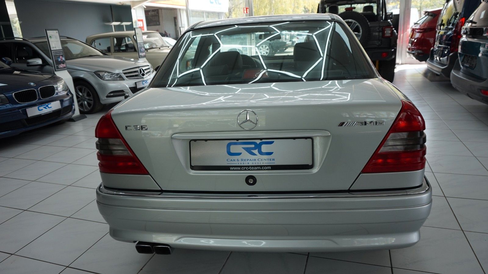 Fahrzeugabbildung Mercedes-Benz C 36 AMG aus deutscher Sammlung.