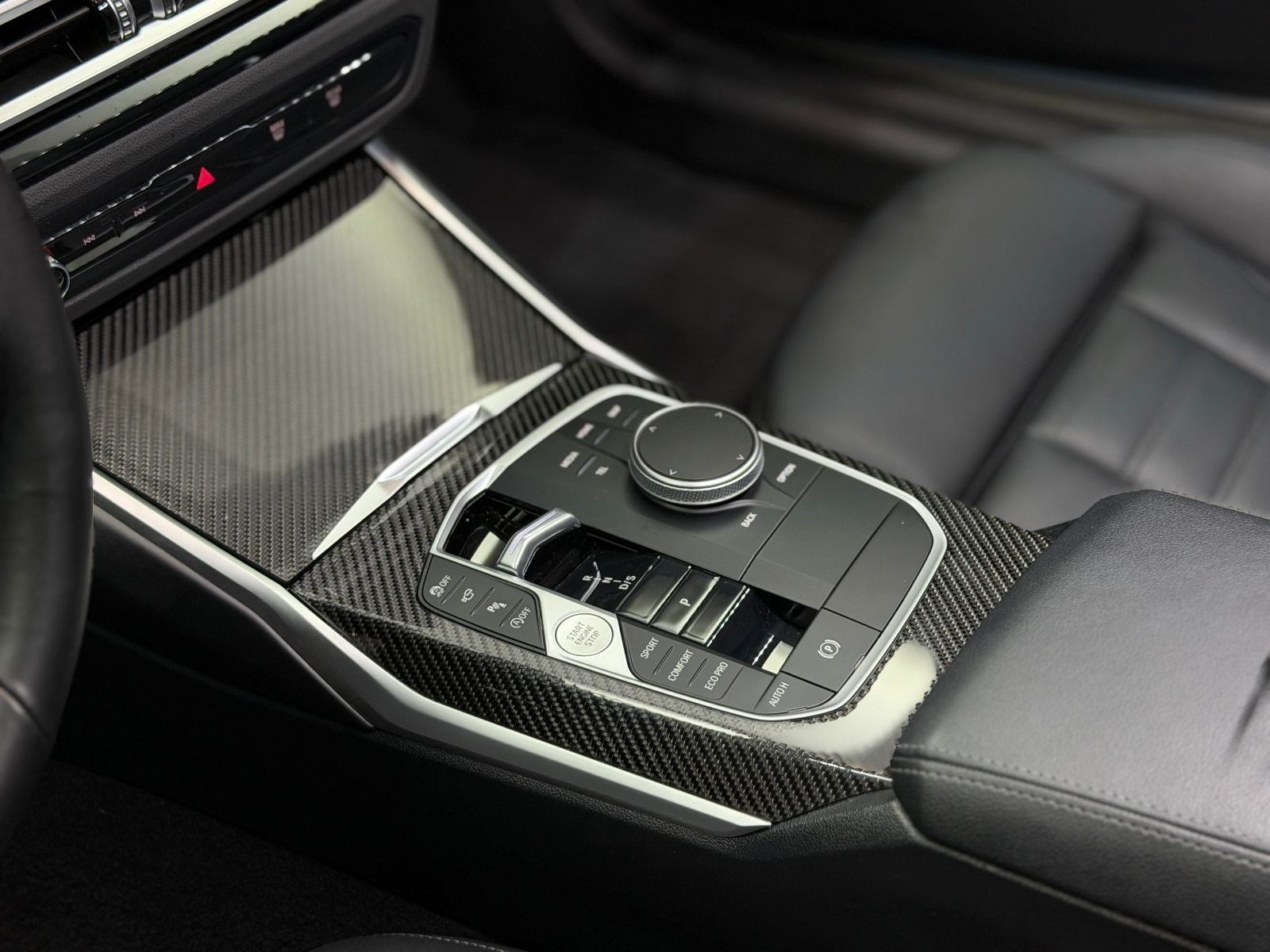 Fahrzeugabbildung BMW M340i xDrive Touring LCI |H/K|360°|PANO|HuD