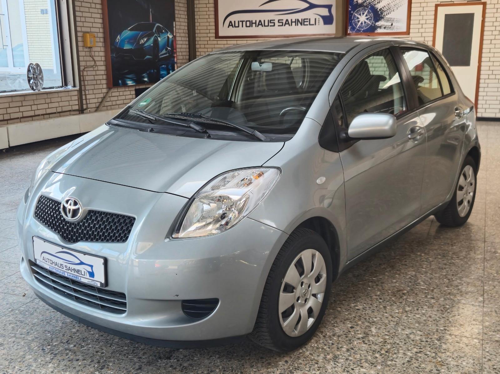 Toyota Yaris Sol, TÜV Neu, Service Neu