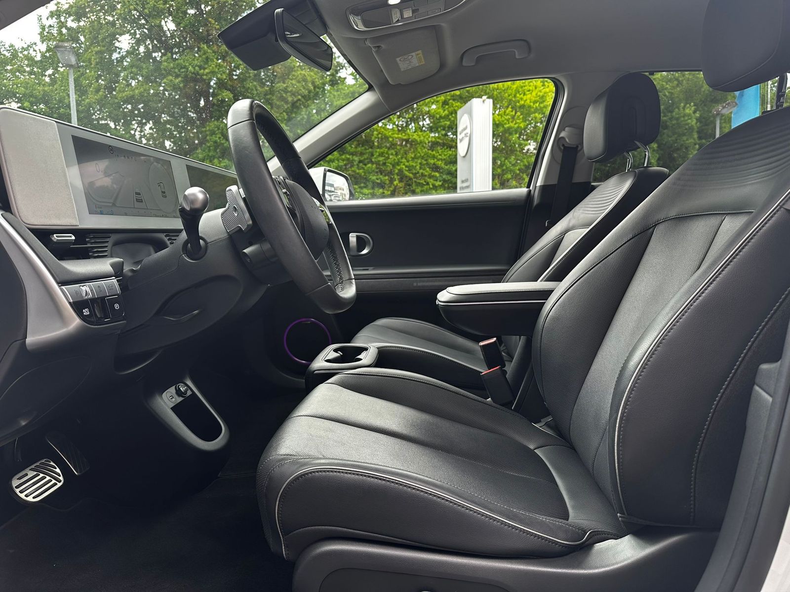 Fahrzeugabbildung Hyundai Ioniq 5 Uniq 4WD WERKSGA+NAVI+HEAD+BOSE+ACC+360°