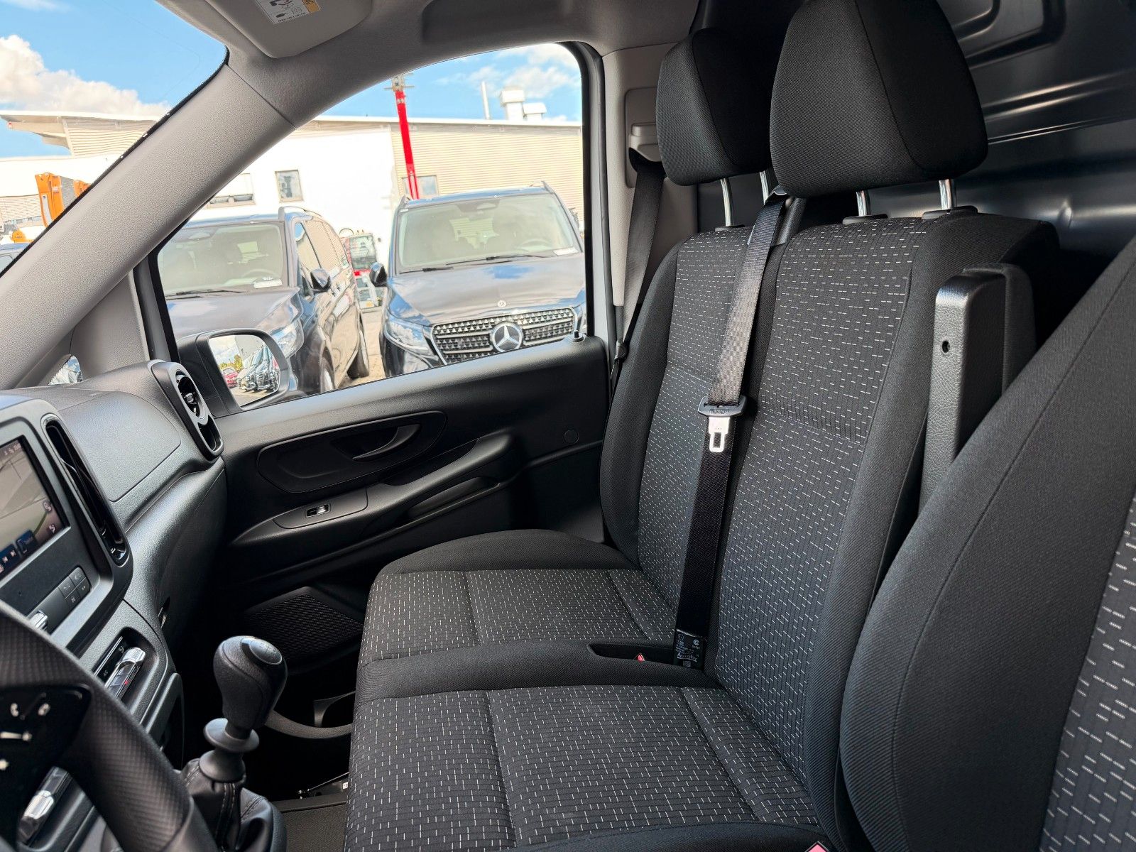 Fahrzeugabbildung Mercedes-Benz Vito 116 CDI AHK Kamera Klima