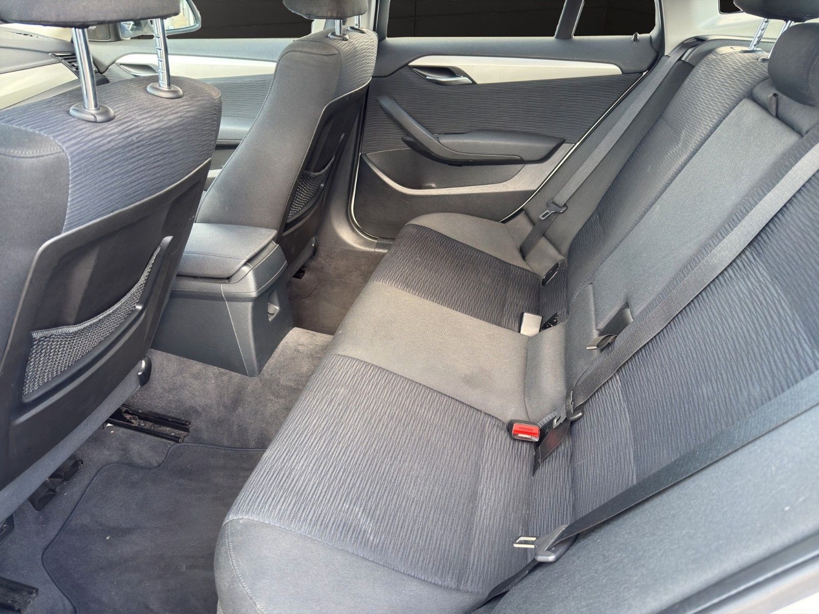 Fahrzeugabbildung BMW X1 18d sDrive *Kamera*Bi-Xenon*Elektr.Sitze*ACC