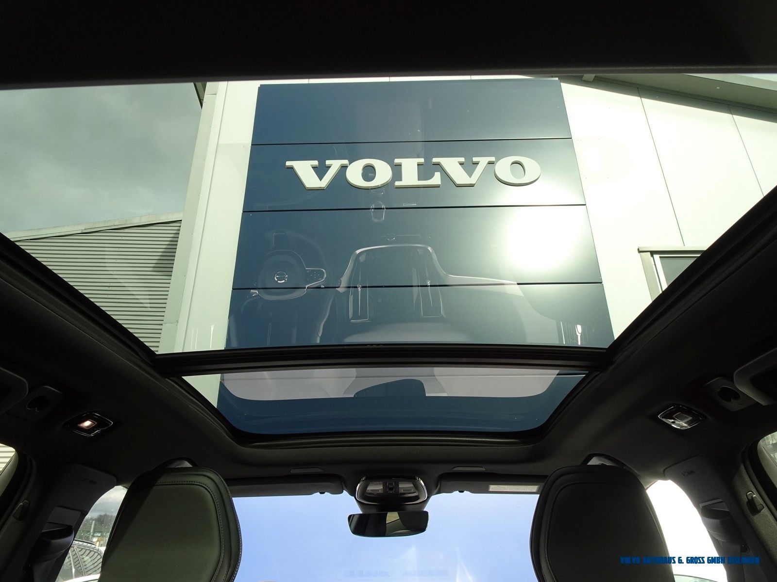 Volvo V60 Cross Country foto 21