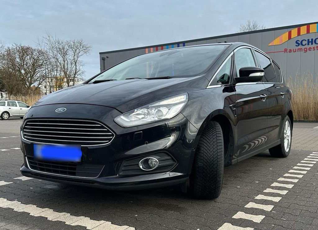 Image of Ford S-Max