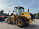 New Holland W 110B