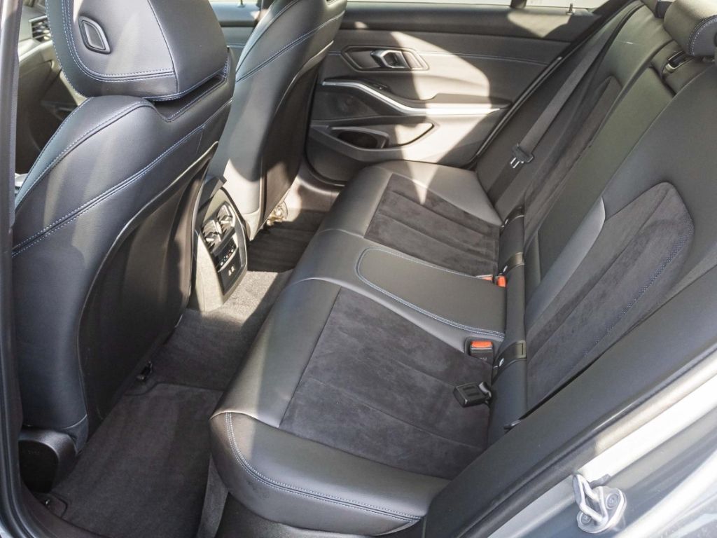 BMW 320 - Bild 12